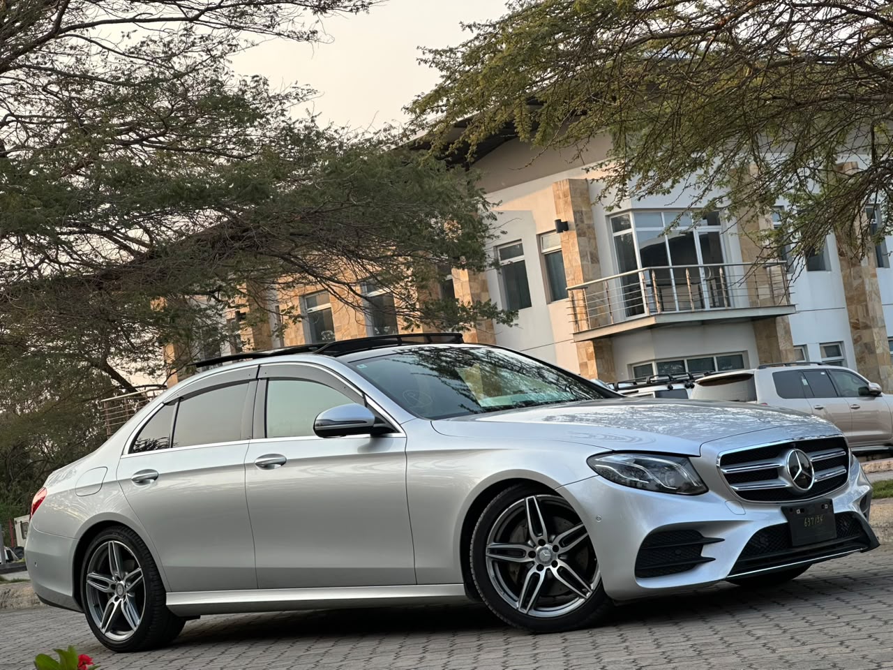 Mercedes-Benz